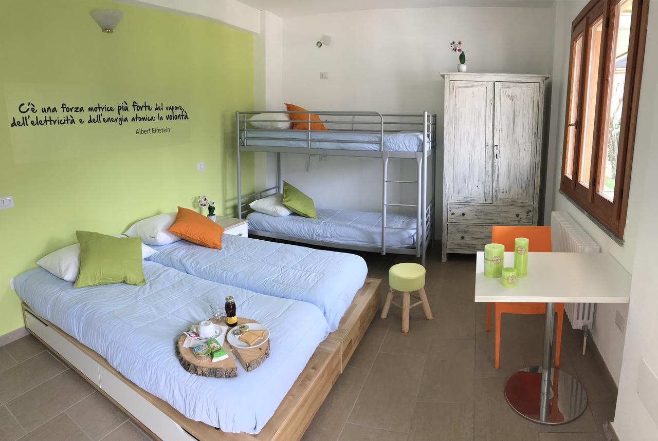 Ostello Casa Emmaus Maccagno Exteriér fotografie